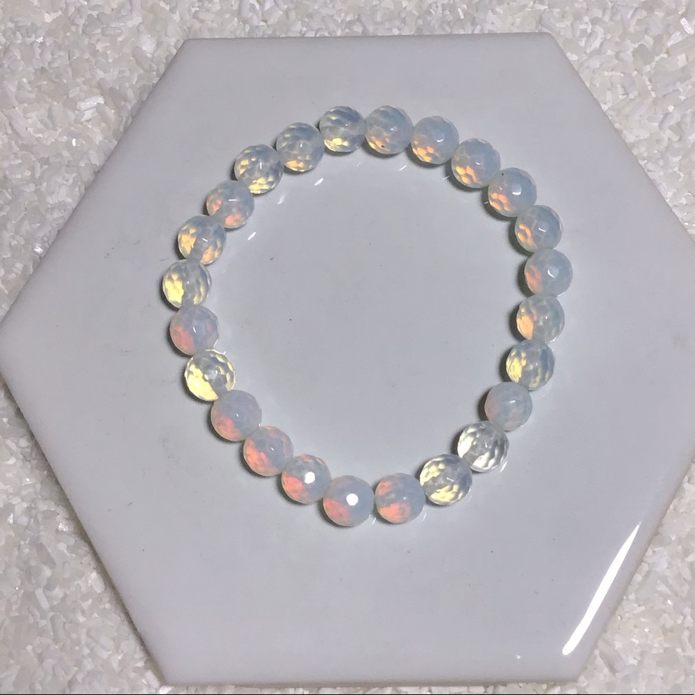 Opalite faceted bracelet - Picture 2 of 4
